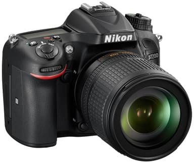 Nikon D7200 järjestelmäkamera + AF-S DX Nikkor 18-105 mm zoomiobjektiivi