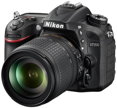 Nikon D7200 järjestelmäkamera + AF-S DX Nikkor 18-105 mm zoomiobjektiivi