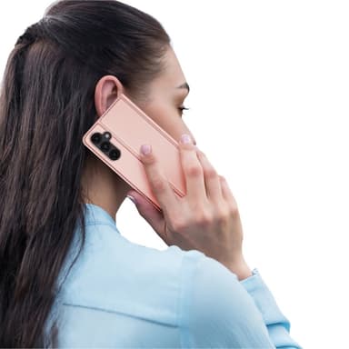DUX DUCIS Skin Pro kotelo korttipaikalla Samsung Galaxy A15