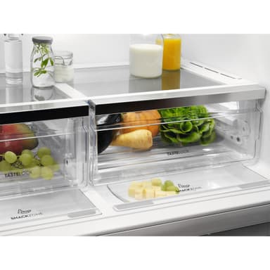 Electrolux Jääkaappipakastimet LLI9VE54X0