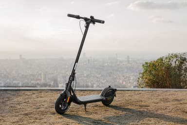Ninebot by Segway F2 E sähköpotkulauta 800030