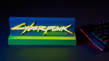 NeaMedia Icons Cyberpunk koristevalaisin (Egderrunners)