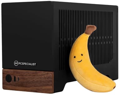 PCSpecialist Terra 100 R7-7X3D/16/1TB/4070S pelitietokone (musta)