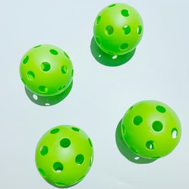 Pickle Ball -mailasarja, 2 mailaa, 4 suolakurkkupalloa