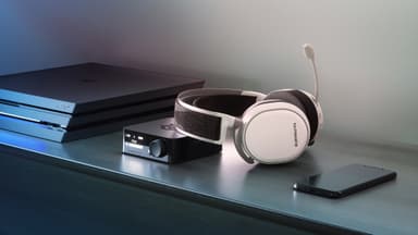 SteelSeries Arctis Pro langattomat pelikuulokkeet (valkoinen)