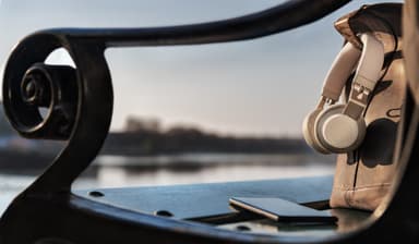 Jabra Move Style Edition langattomat on-ear kuulokkeet (gold beige)