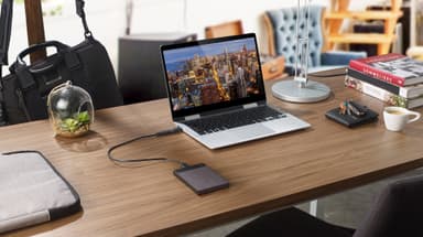Seagate Backup Plus Ultra Touch 1 TB kovalevy (musta)