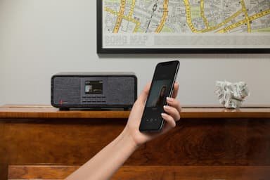 Pinell Supersound 501 digitaalinen radio (musta tammi)