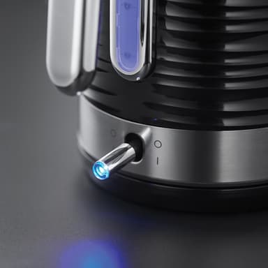 Russell Hobbs vedenkeitin RH2436170 (musta)