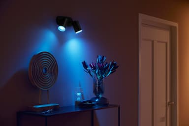 Philips Hue Fugato spottivalo musta  2x5.7W 230V