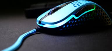 Xtrfy M4 RGB pelihiiri (Miami Blue)