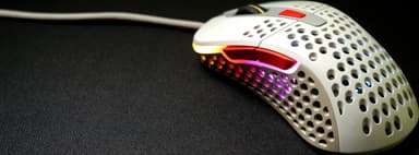 Xtrfy M4 RGB pelihiiri (retro)