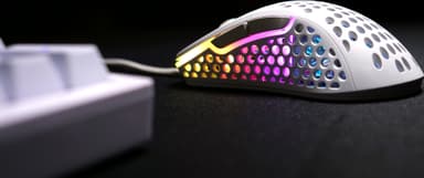 Xtrfy M4 RGB pelihiiri (valkoinen)