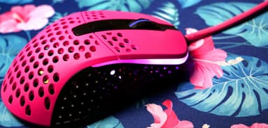 Xtrfy M4 RGB pelihiiri (pinkki)