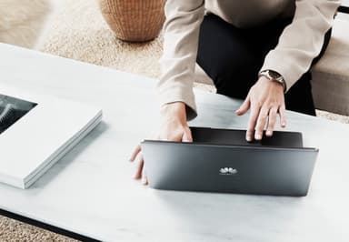 Huawei MateBook 13 i5 / 256GB