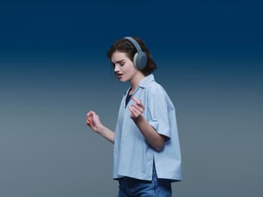 Sony WH-H910 langattomat around-ear kuulokkeet (sininen)