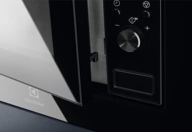 Electrolux mikroaaltouuni LMS2173EMX integroitava