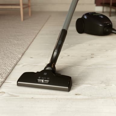 Electrolux D8.2 Silence pölynimuri PD82-GREEN