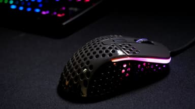 Xtrfy M4 RGB pelihiiri (kiiltävä)