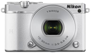 Nikon 1 J5  järjestelmäkamera + 10-30 mm (valk)