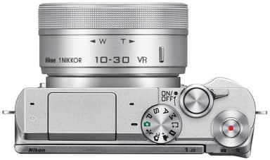 Nikon 1 J5  järjestelmäkamera + 10-30 mm (valk)