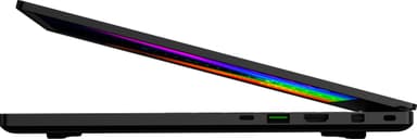 Razer Blade Pro 15 pelikannettava (musta)