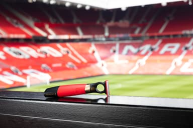 Remington DuraBlade Manchester United Edition partatrimmeri MB055