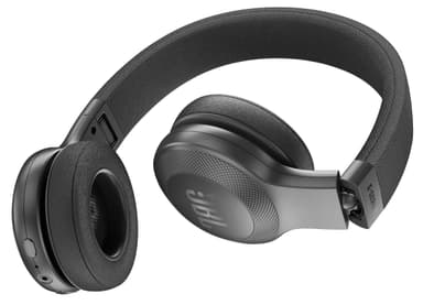 JBL E45BT on-ear kuulokkeet (musta)
