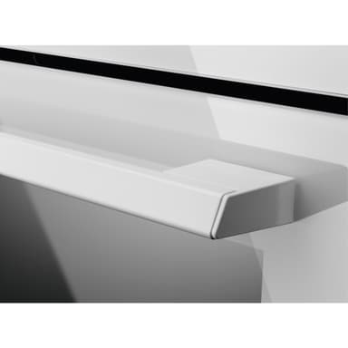 Electrolux erillisuuni COB400W
