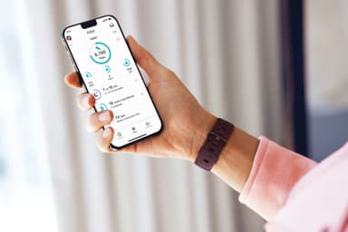 Fitbit Charge 4 aktiivisuusranneke (ruusupuu)