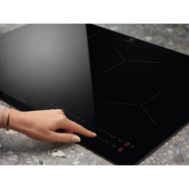 Electrolux induktiotaso HOB750MF integroitava