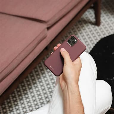 Nudient iPhone 11 Pro suojakuori (Sangria Red)
