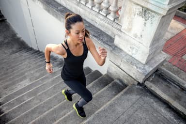 FitBit Alta HR aktiivisuusranneke L (musta)