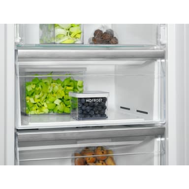 Electrolux pakastin LUT9ME28W4 (valkoinen)