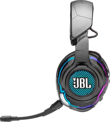 JBL Quantum One pelikuulokkeet