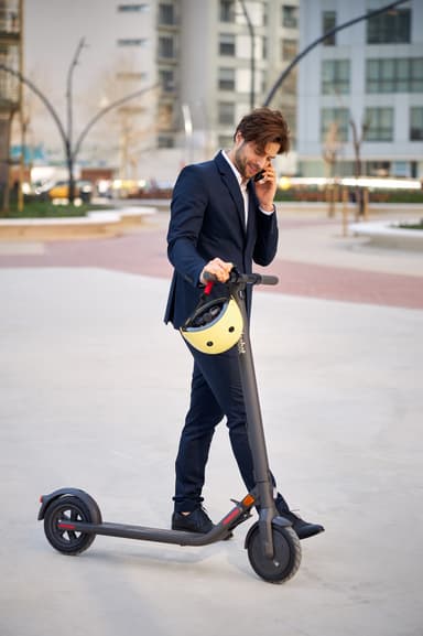 Ninebot by Segway KickScooter sähköpotkulauta E22E