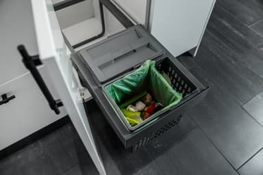 Epoq Select jätteidenlajittelujärjestelmä kaapin pohjaan (tummanharmaa)