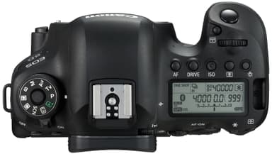 Canon EOS 6D Mark II järjestelmäkameran runko