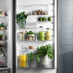 Electrolux 900 MultiSwitch side-by-side jääkaappipakastin LLI9VF54X0