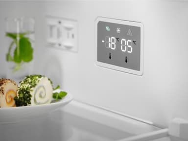 Electrolux jääkaappipakastin LNT5MF32W0
