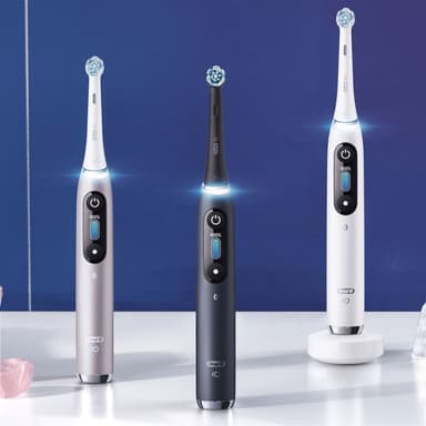 Oral B iO Series 9S sähköhammasharja IO9BK (musta)