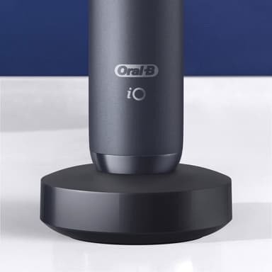Oral B iO Series 8S sähköhammasharja IO8BK (musta)