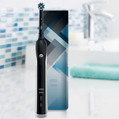 Oral-B Pro 2 2500 sähköhammasharja lahjapakkaus 319412 (musta)