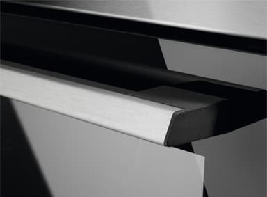 Electrolux erillisuuni COB100X