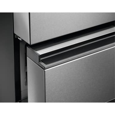 Electrolux 900 MultiSwitch side-by-side jääkaappipakastin LLI9VF54X0