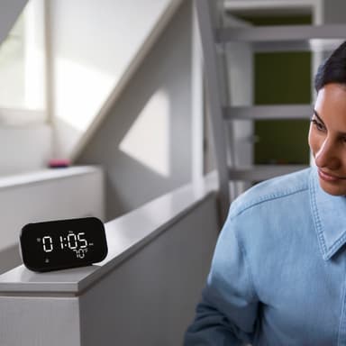 Lenovo Smart Clock Essential Google Assistant virtuaaliavustajalla