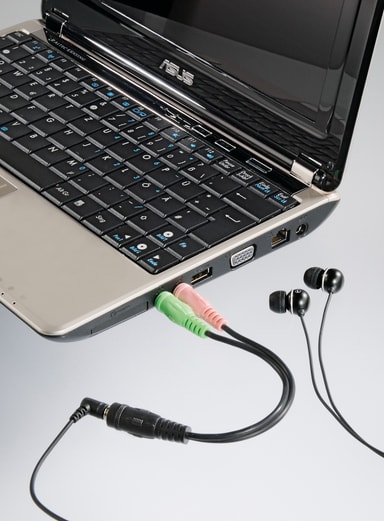 Hama 3.5 mm adapteri kuulokkeille ja mikrofonille