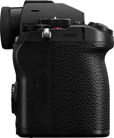 Panasonic Lumix S5 peilitön järjestelmäkamera