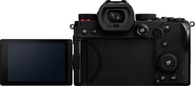 Panasonic Lumix S5 peilitön järjestelmäkamera