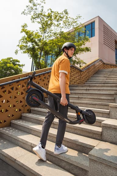 Ninebot by Segway KickScooter sähköpotkulauta E25D